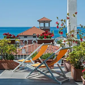 Hotel Scandinavia, Marina di Massa